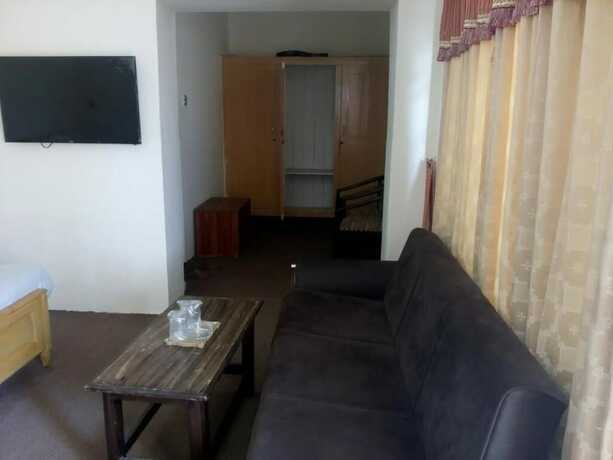 Imagen general del Hotel Lalazar. Foto 13