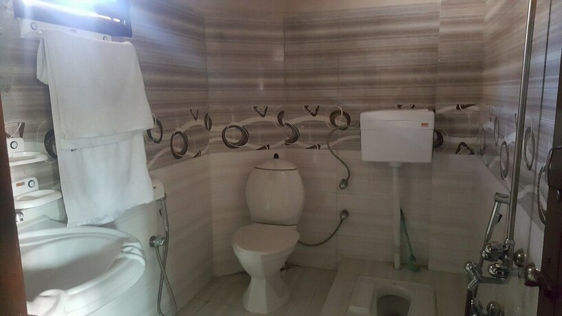 Imagen general del Hotel Lalazar. Foto 16