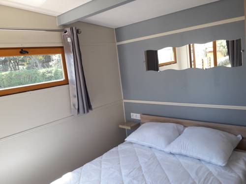 Imagen de la habitación del Hotel L'albatros. Foto 2