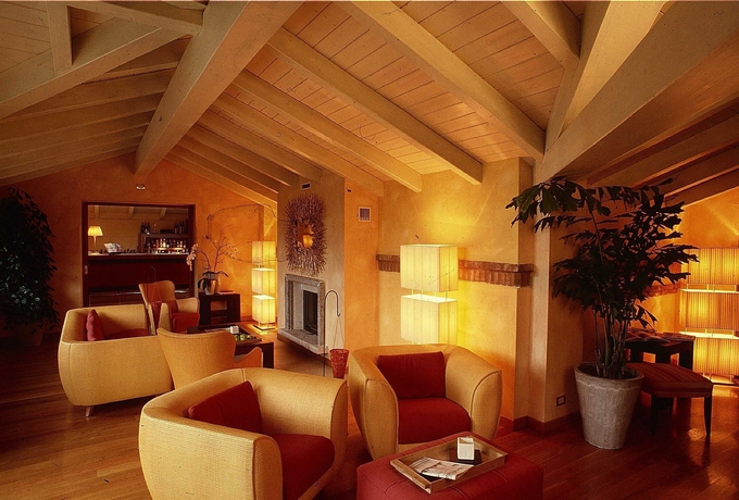 Imagen de los interiores del Hotel L'albereta, Relais and Chateaux. Foto 5