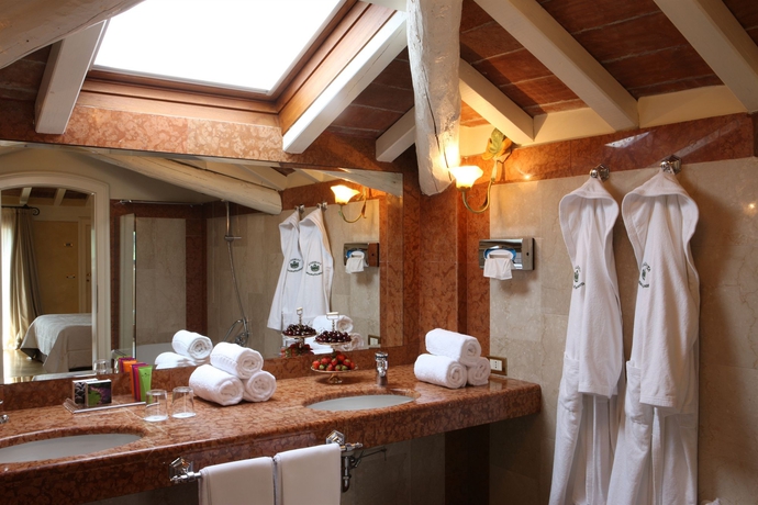 Imagen de la habitación del Hotel L'albereta, Relais and Chateaux. Foto 3