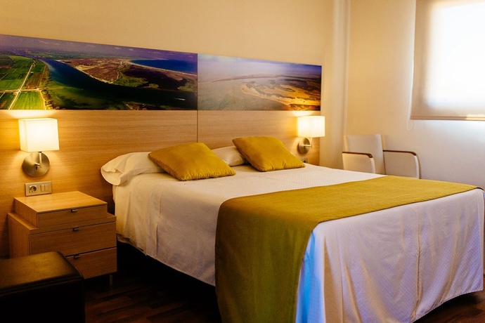 Imagen de la habitación del Hotel L'algadir Del Delta. Foto 7