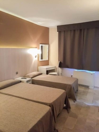 Imagen de la habitación del Hotel L'alguer. Foto 11