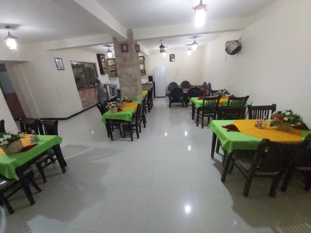Imagen del bar/restaurante del Hotel Lalibela Roha Tourist Agency. Foto 3