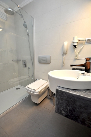 Imagen de la habitación del Hotel Lalila Blue Suites. Foto 8