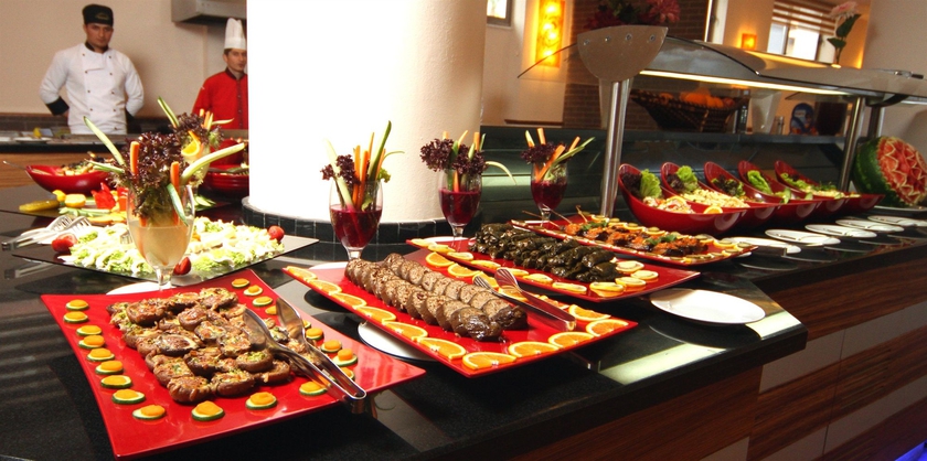 Imagen del bar/restaurante del Hotel Lalila Blue Suites. Foto 4