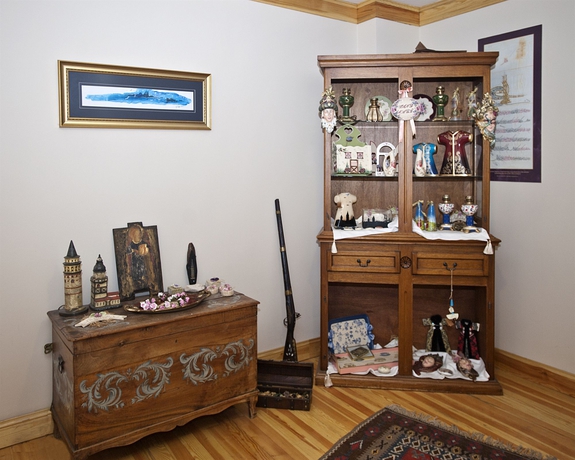 Imagen de los interiores del Hotel Lalinn. Foto 16