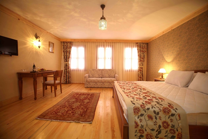 Imagen de la habitación del Hotel Lalinn. Foto 12