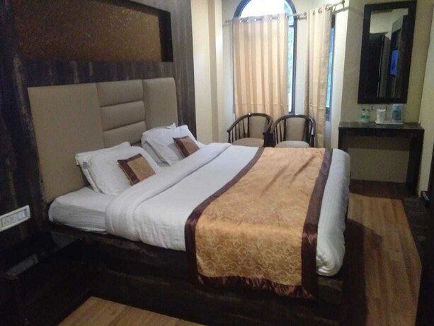 Imagen de la habitación del Hotel Lall Ji Tourist Resort. Foto 21