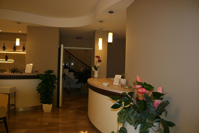 Imagen de los interiores del Hotel Lalla Beauty and Relax. Foto 6