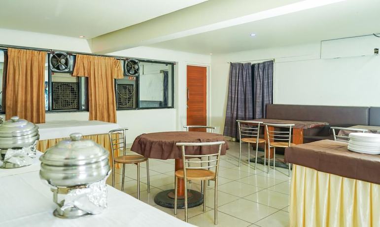 Imagen del bar/restaurante del Hotel Lals Plaza. Foto 3