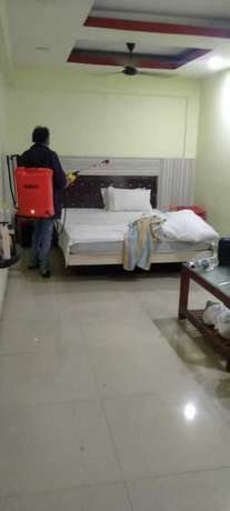 Imagen de la habitación del Hotel Lals Plaza. Foto 12