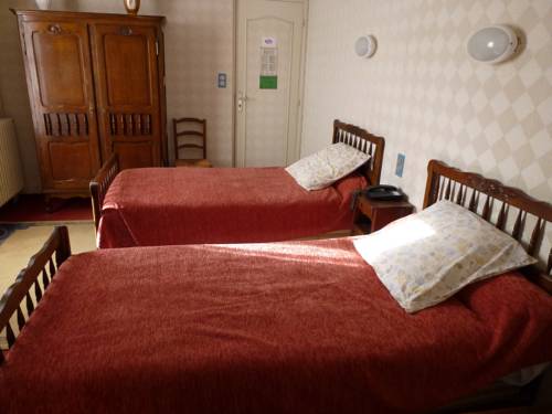 Imagen de la habitación del Hotel L'alsace. Foto 16