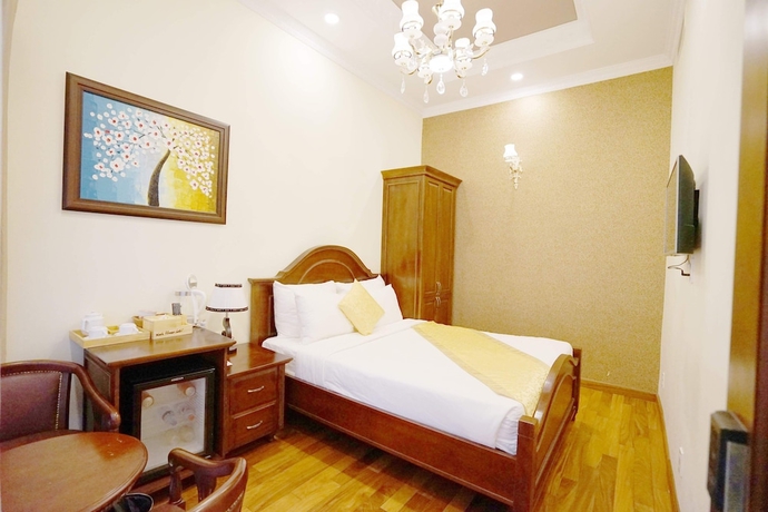 Imagen de la habitación del Hotel Lam Anh Luxury. Foto 2