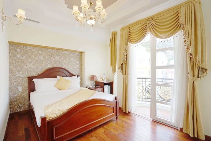 Imagen de la habitación del Hotel Lam Anh Luxury. Foto 4
