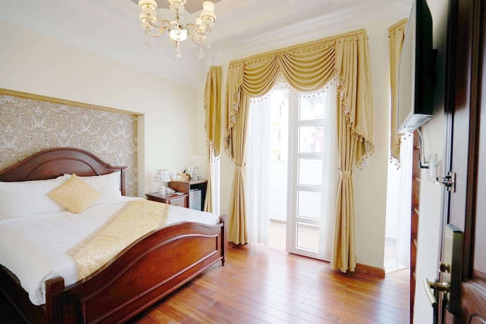 Imagen de la habitación del Hotel Lam Anh Luxury. Foto 5