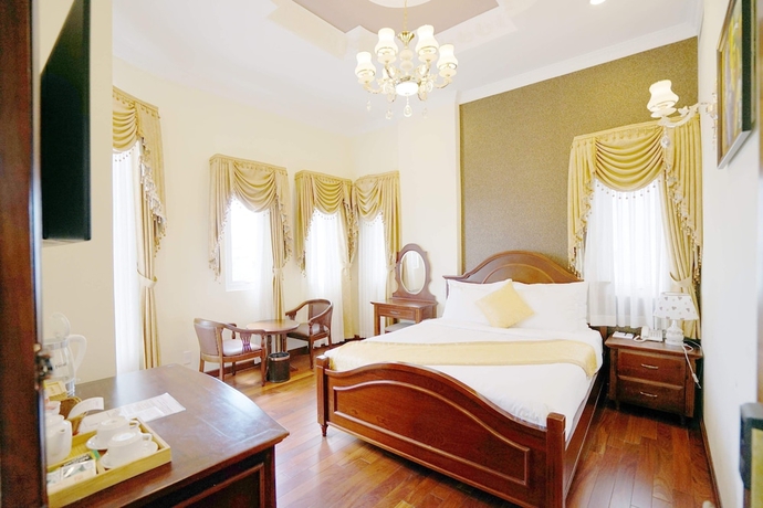 Imagen de la habitación del Hotel Lam Anh Luxury. Foto 10
