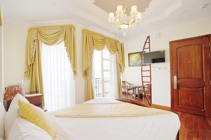 Imagen de la habitación del Hotel Lam Anh Luxury. Foto 12