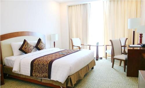 Imagen de la habitación del Hotel Lam Kinh. Foto 8