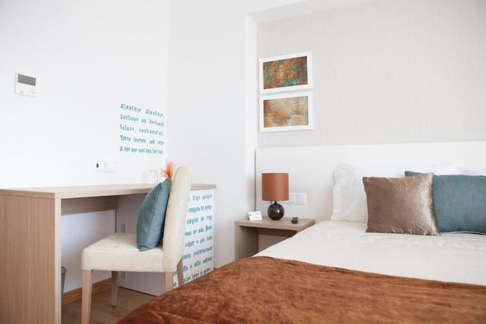 Imagen de la habitación del Hotel Lam Villa Aljustrel. Foto 7