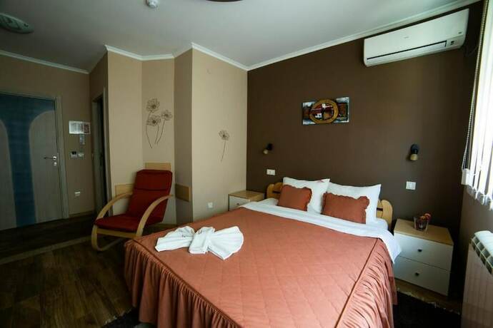 Imagen general del Hotel Lama. Foto 3