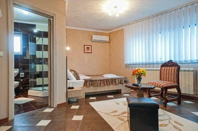 Imagen de la habitación del Hotel Lama. Foto 14