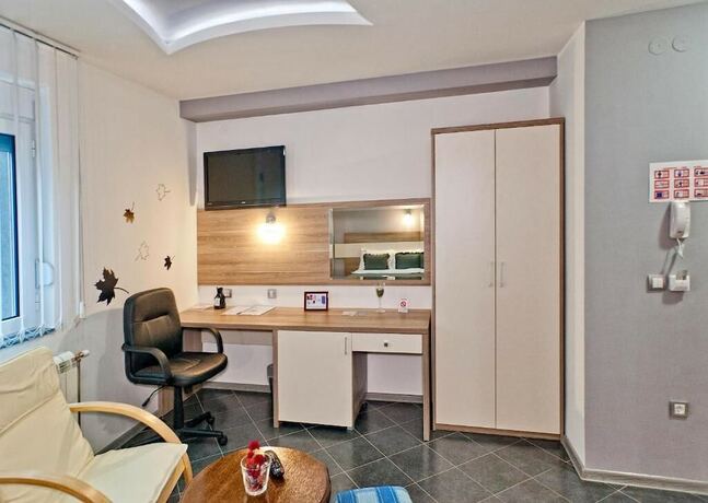 Imagen de la habitación del Hotel Lama. Foto 17