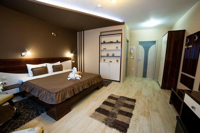 Imagen general del Hotel Lama. Foto 9