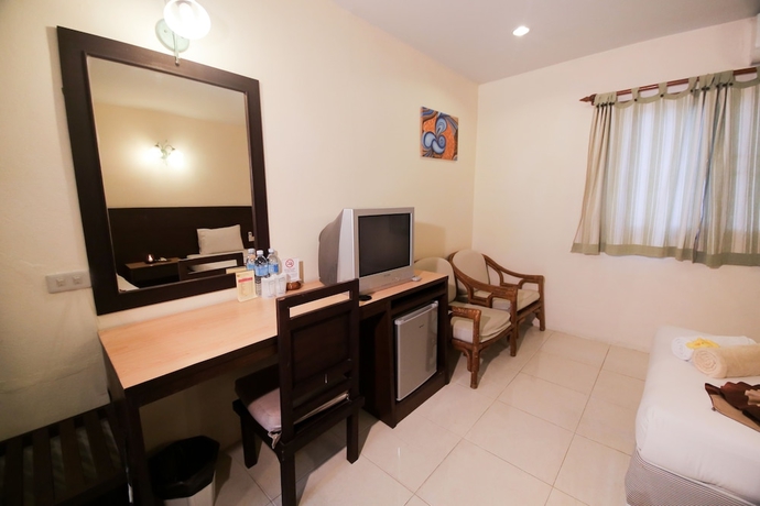 Imagen de la habitación del Hotel Lamai Buri Resort. Foto 14