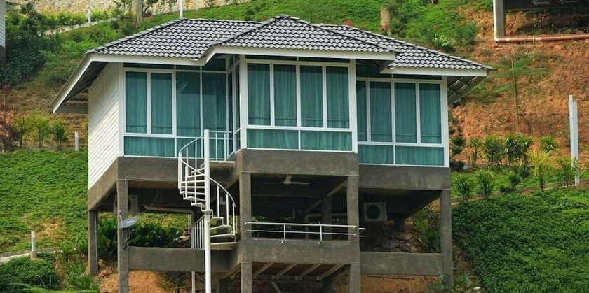 Imagen de la habitación del Hotel Laman Pesona Resort and Spa. Foto 24