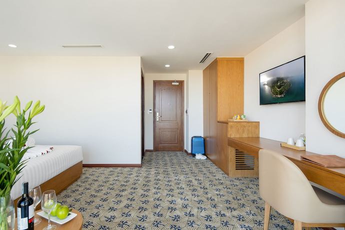Imagen de la habitación del Hotel Lamanga and Suite Da Nang. Foto 9