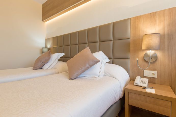 Imagen de la habitación del Hotel Lamaraz. Foto 6