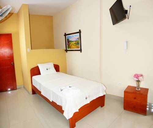 Imagen de la habitación del Hotel Lamas Hospedaje. Foto 1