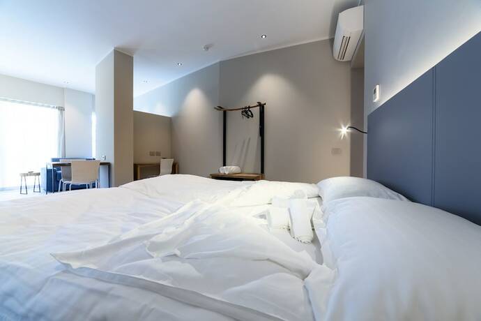Imagen de la habitación del Hotel Lamasu RioVerde - Lago di Garda. Foto 15
