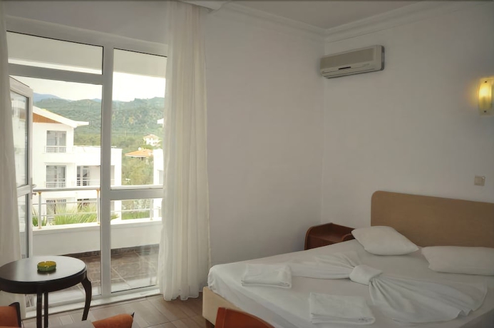 Imagen de la habitación del Hotel Lambada Altinoluk. Foto 9