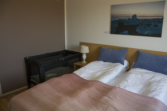 Imagen general del Hotel Lambastadir Guesthouse. Foto 6