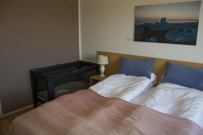 Imagen de la habitación del Hotel Lambastadir Guesthouse. Foto 22