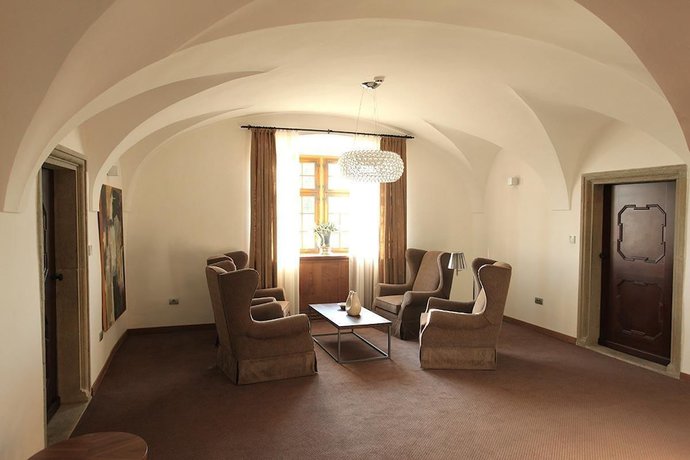 Imagen de la habitación del Hotel Lambergh Ch&acirc;teau and. Foto 12