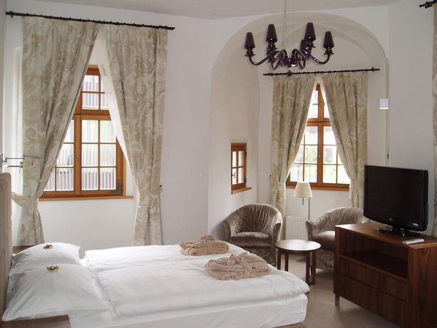 Imagen de la habitación del Hotel Lambergh Ch&acirc;teau and. Foto 13