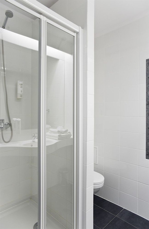 Imagen de la habitación del Hotel Lamberton. Foto 10