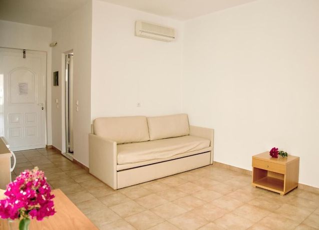 Imagen de la habitación del Hotel Lambis Studios And Apartments. Foto 15