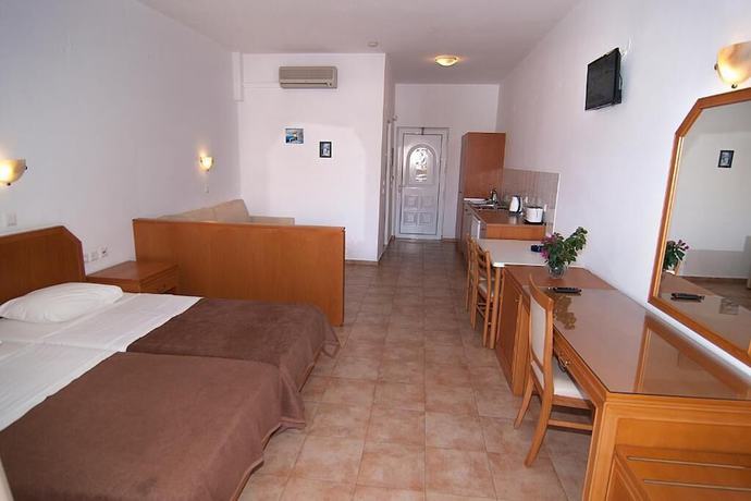 Imagen de la habitación del Hotel Lambis Studios And Apartments. Foto 18