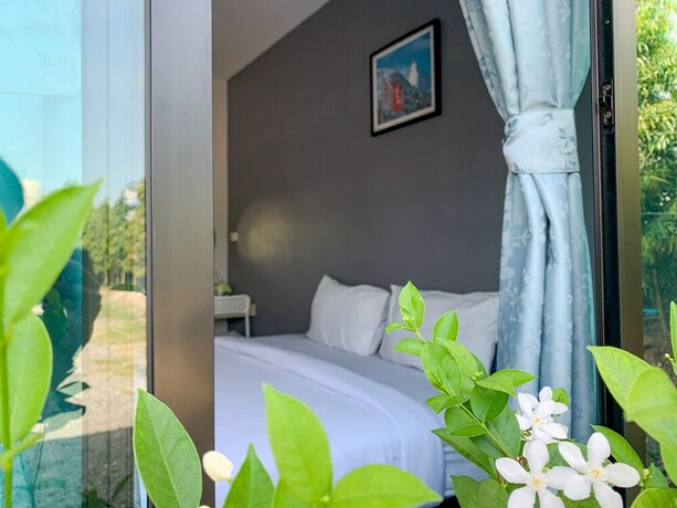 Imagen de la habitación del Hotel Lamer Ville Resort. Foto 25