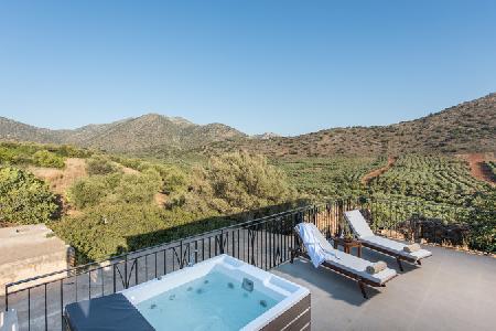 Imagen de la habitación del Hotel Lameriana Secret Village. Foto 11