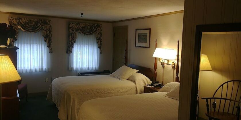 Imagen general del Hotel Lamie\'s Inn and The Old Salt Restaurant. Foto 4