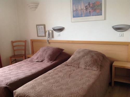 Imagen de la habitación del Hotel L'amiral. Foto 7