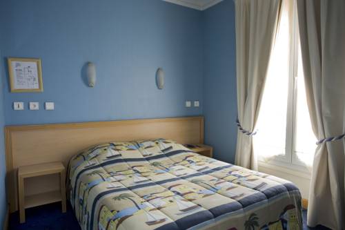 Imagen de la habitación del Hotel L'amiral. Foto 10