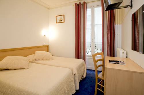 Imagen de la habitación del Hotel L'amiral. Foto 11