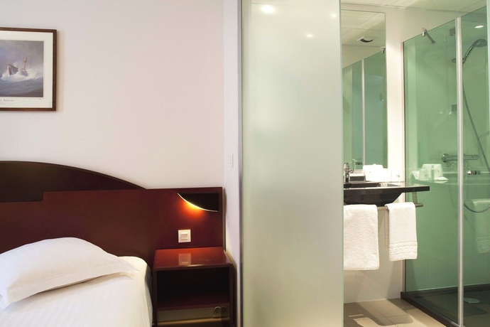 Imagen de los interiores del Hotel L'amirauté. Foto 15