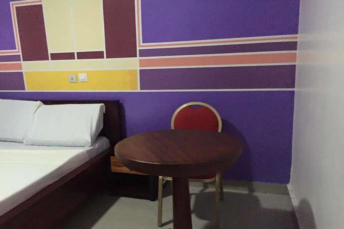 Imagen de la habitación del Hotel Lamirol. Foto 10